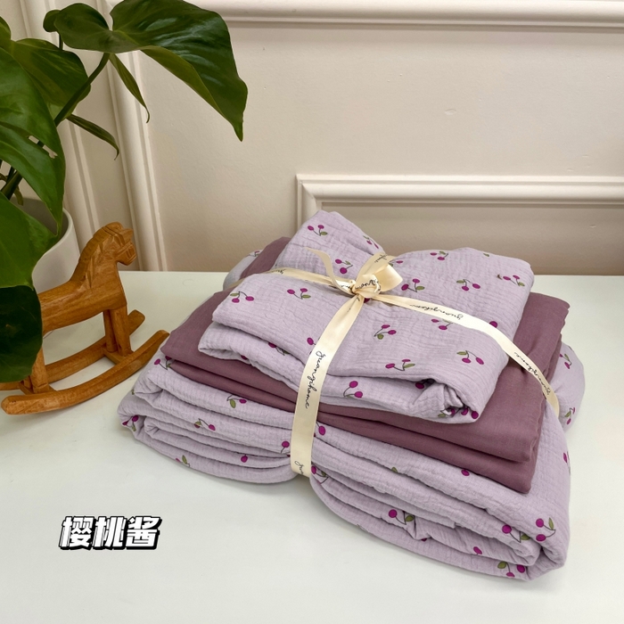 91家纺网 家纺一手货源 找家纺 源启生活 2025新款全棉A类双层皱皱纱四件套 樱桃酱