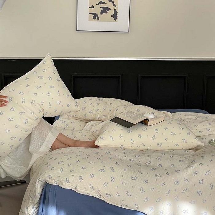 91家纺网 家纺一手货源 找家纺 源启生活 2025新款全棉A类双层皱皱纱四件套 奶油兔兔