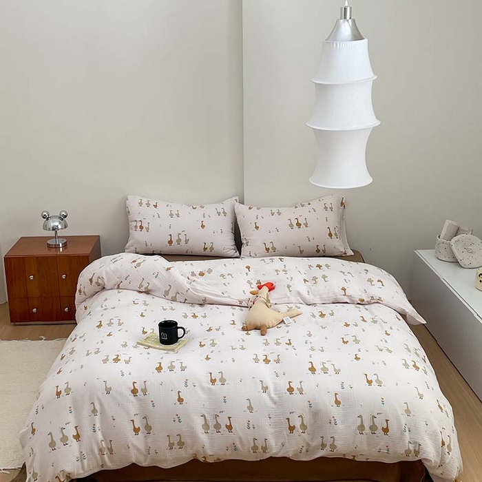 91家纺网 家纺一手货源 找家纺 源启生活 2025新款全棉A类双层皱皱纱四件套 乖乖鸭