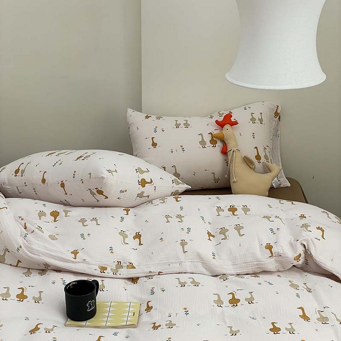 91家纺网 家纺一手货源 找家纺 源启生活 2025新款全棉A类双层皱皱纱四件套 乖乖鸭