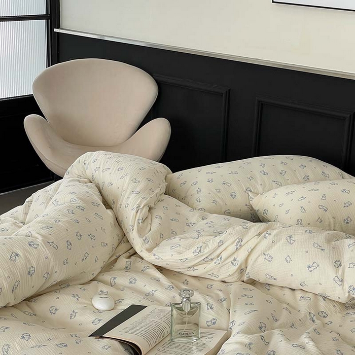 91家纺网 家纺一手货源 找家纺 源启生活 2025新款全棉A类双层皱皱纱四件套 奶油兔兔