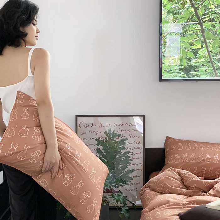 91家纺网 家纺一手货源 找家纺 源启生活 2025秋冬新款A类全棉针织棉活性印染四件套 你好兔兔