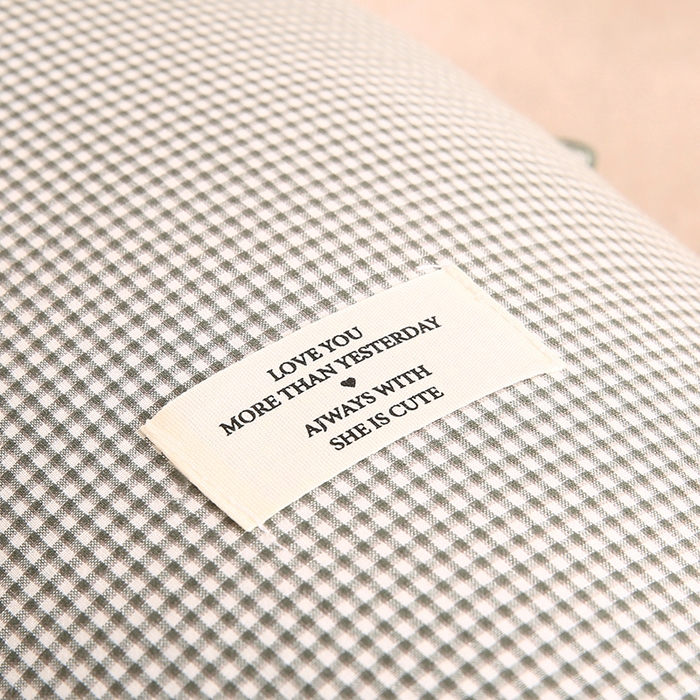 91家纺网 家纺一手货源 找家纺 蔻眠 多功能全棉月亮长抱枕夹腿抱枕芯月亮枕头 月亮-绿小格