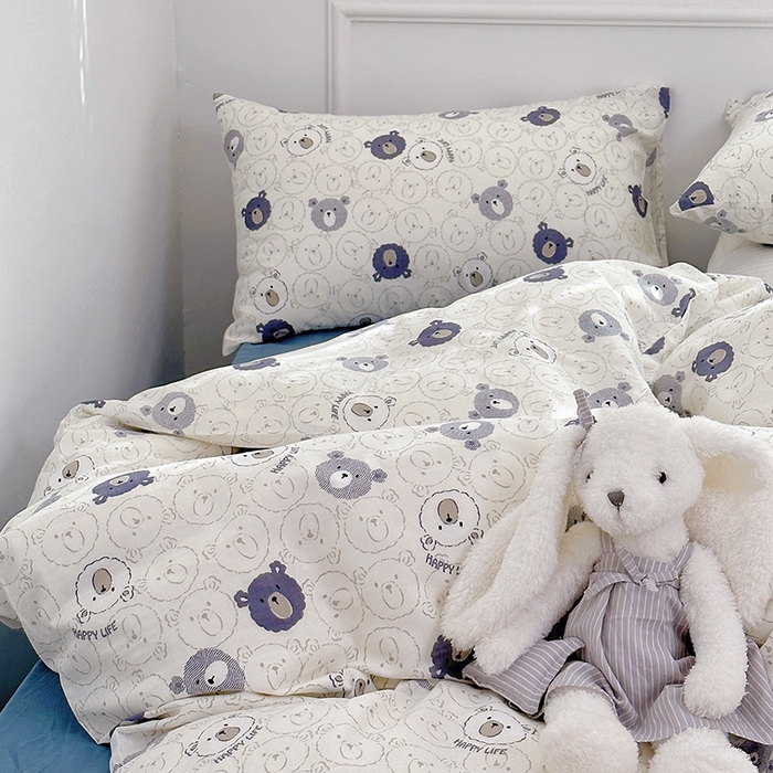 91家纺网 家纺一手货源 找家纺 源启生活 2025新款A类抗菌有氧双层纱全棉印花四件套 蓝色小熊