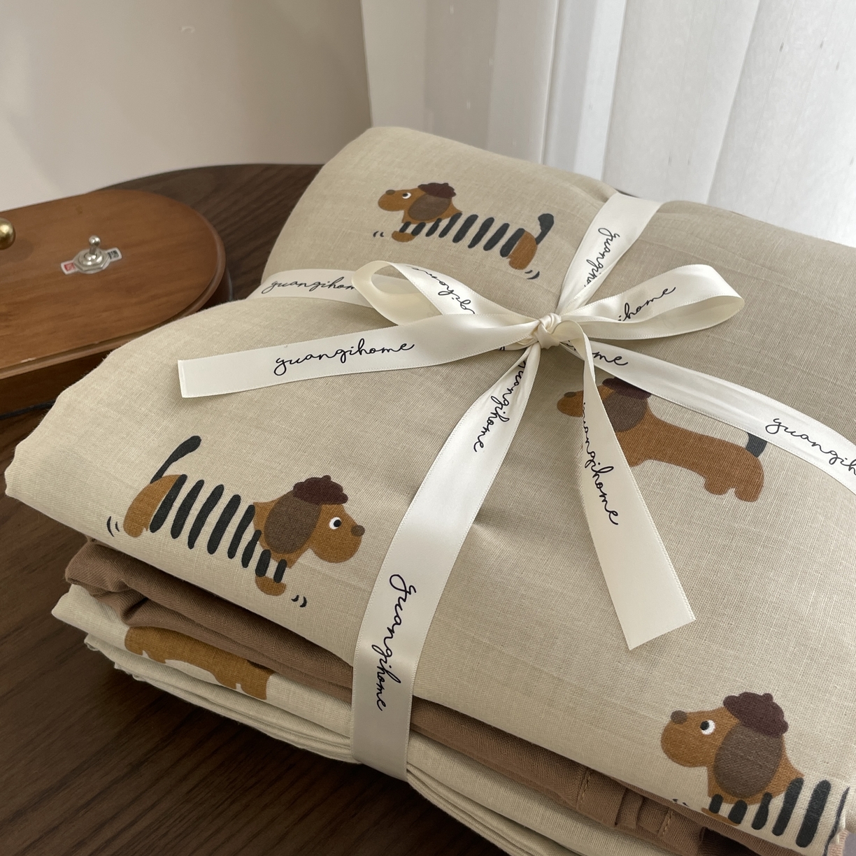 91家纺网 家纺一手货源 找家纺 源启生活 2025新款A类抗菌有氧双层纱全棉印花四件套 修修狗