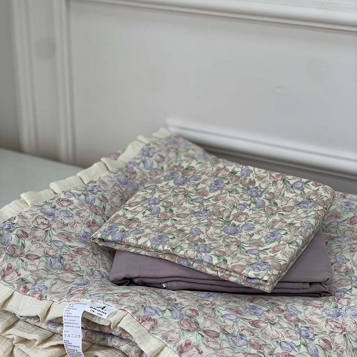 91家纺网 家纺一手货源 找家纺 源启生活 2025新款A类绉纱花边款有氧双层纱夏被被子被芯 关德琳