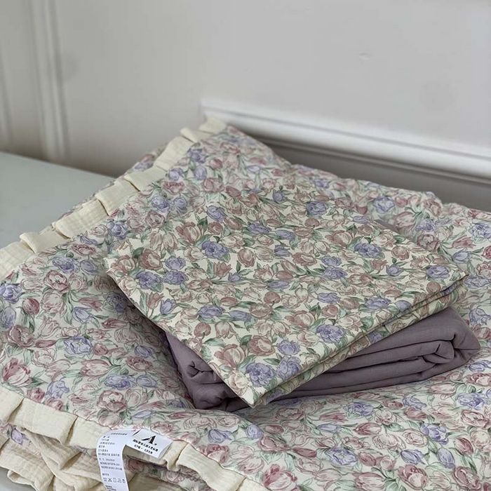 91家纺网 家纺一手货源 找家纺 源启生活 2025新款A类绉纱花边款有氧双层纱夏被被子被芯 关德琳