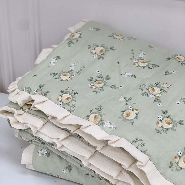 91家纺网 家纺一手货源 找家纺 源启生活 2025新款A类绉纱花边款有氧双层纱夏被被子被芯 后花园