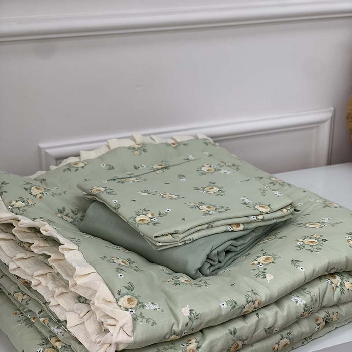 91家纺网 家纺一手货源 找家纺 源启生活 2025新款A类绉纱花边款有氧双层纱夏被被子被芯 后花园