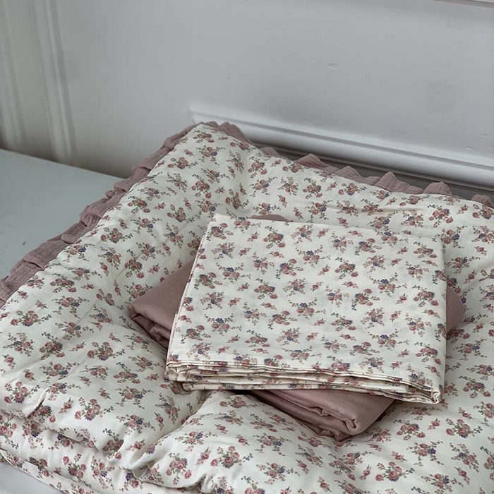 91家纺网 家纺一手货源 找家纺 源启生活 2025新款A类绉纱花边款有氧双层纱夏被被子被芯 露丝