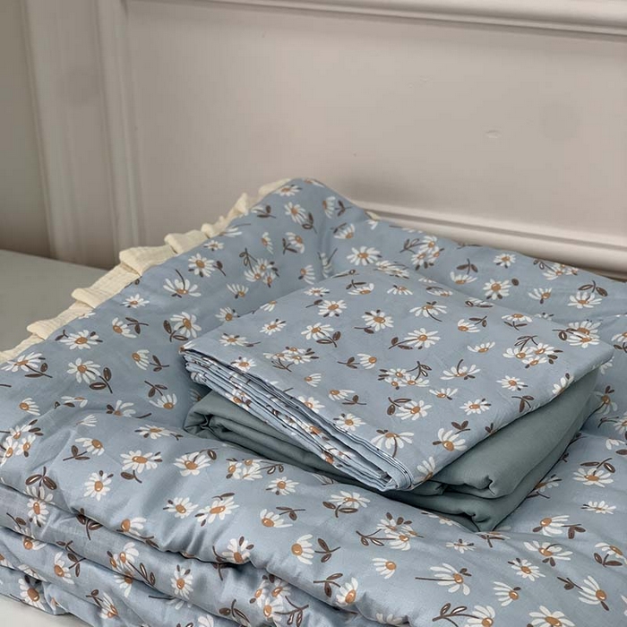 91家纺网 家纺一手货源 找家纺 源启生活 2025新款A类绉纱花边款有氧双层纱夏被被子被芯 小雏菊