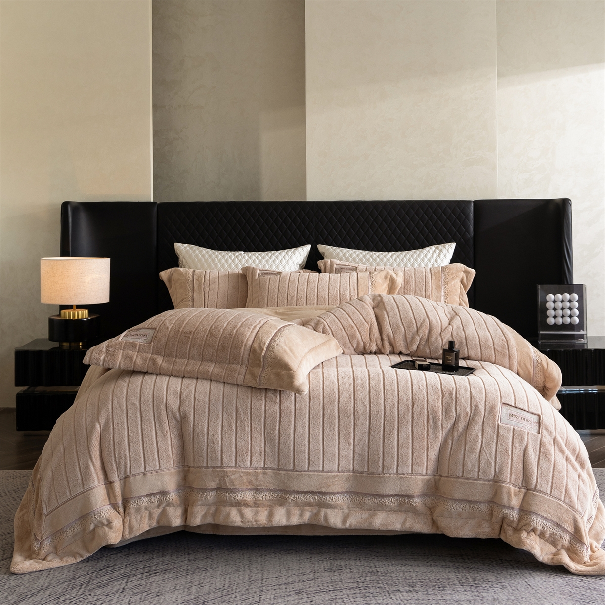 鼎飞家纺 2025新款A类兔绒压花+全消光牛奶绒四件套--贝尔雅系列 贝尔雅-奶咖