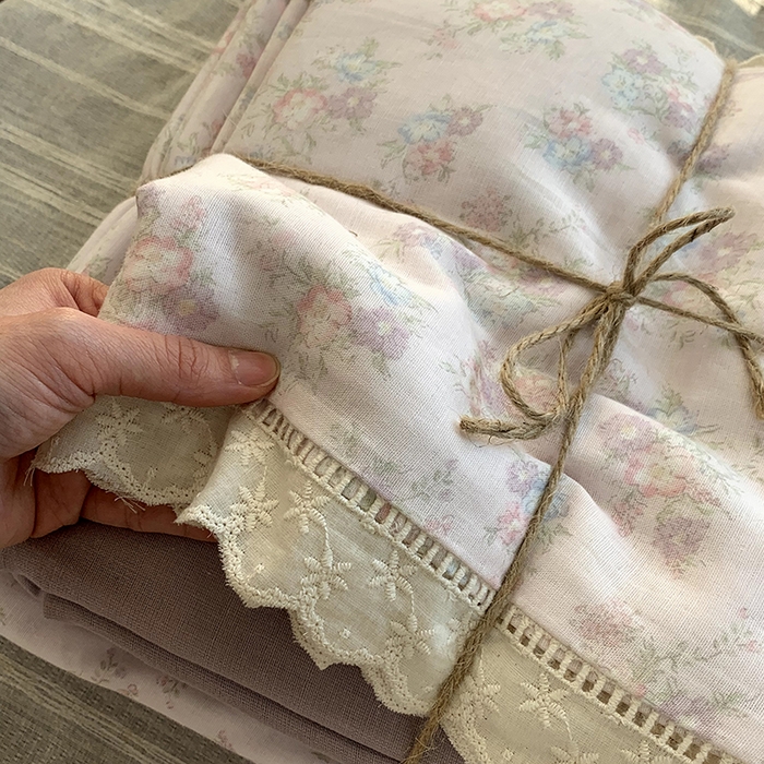 91家纺网 家纺一手货源 找家纺 源启生活 2025新款镂空蕾丝边四件套 梨禾小姐