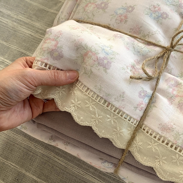 91家纺网 家纺一手货源 找家纺 源启生活 2025新款镂空蕾丝边四件套 梨禾小姐