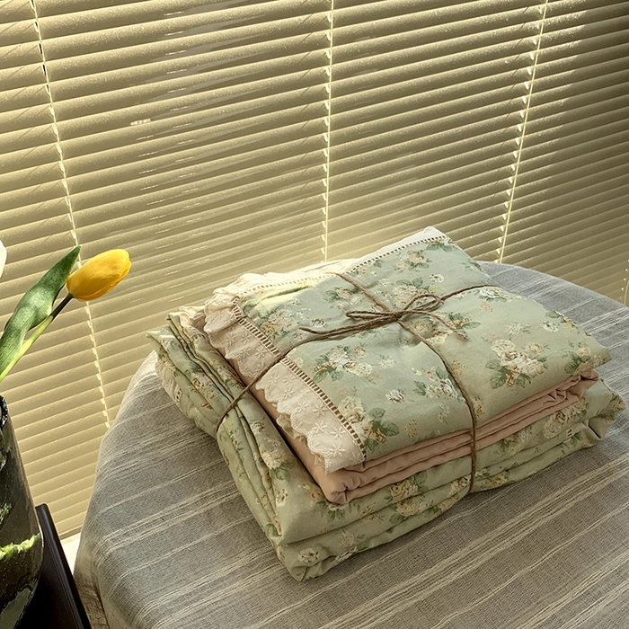 91家纺网 家纺一手货源 找家纺 源启生活 2025新款镂空蕾丝边四件套 晨茵