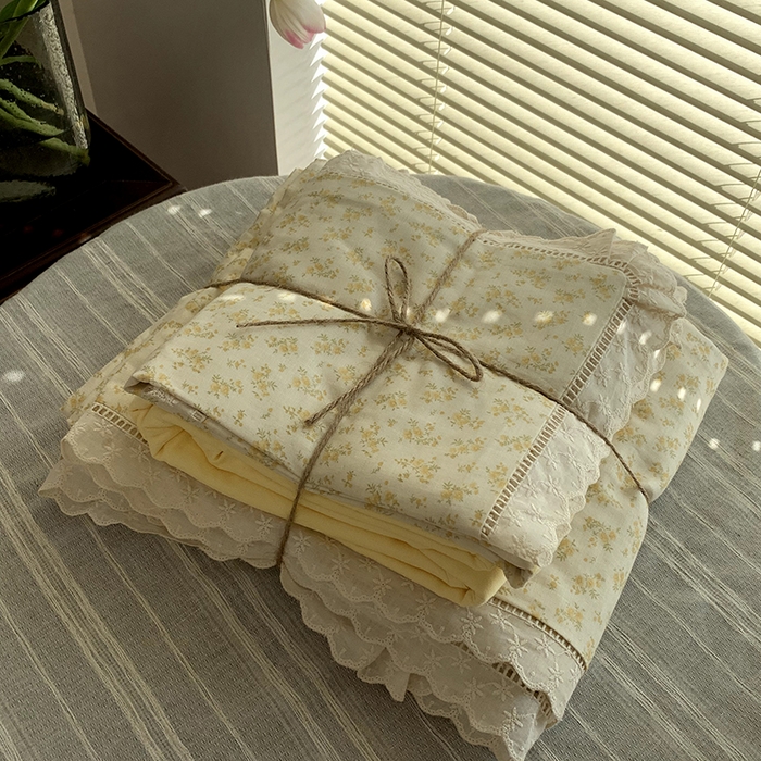 91家纺网 家纺一手货源 找家纺 源启生活 2025新款镂空蕾丝边四件套 小美满