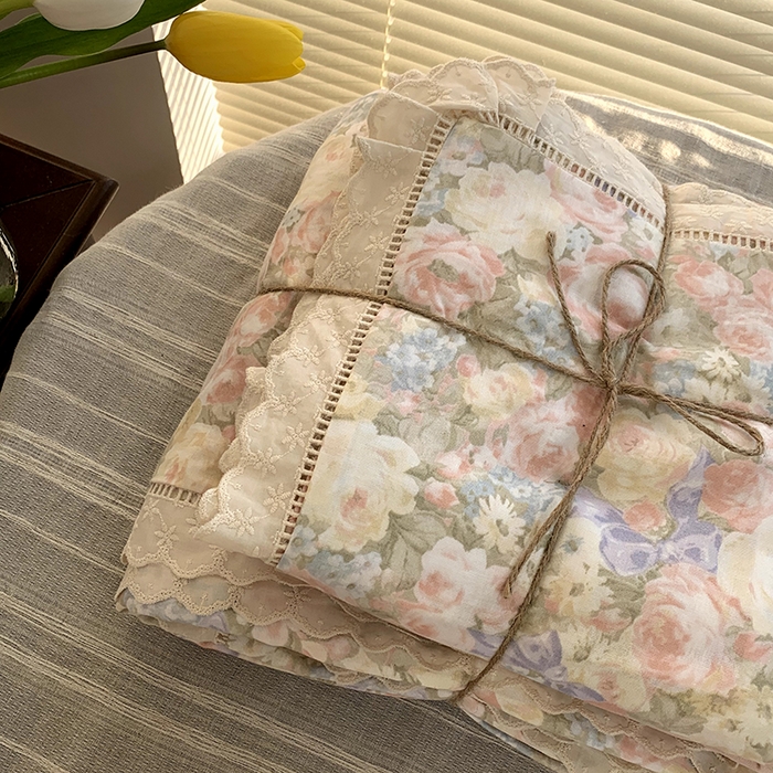 91家纺网 家纺一手货源 找家纺 源启生活 2025新款镂空蕾丝边四件套 半岛红茶