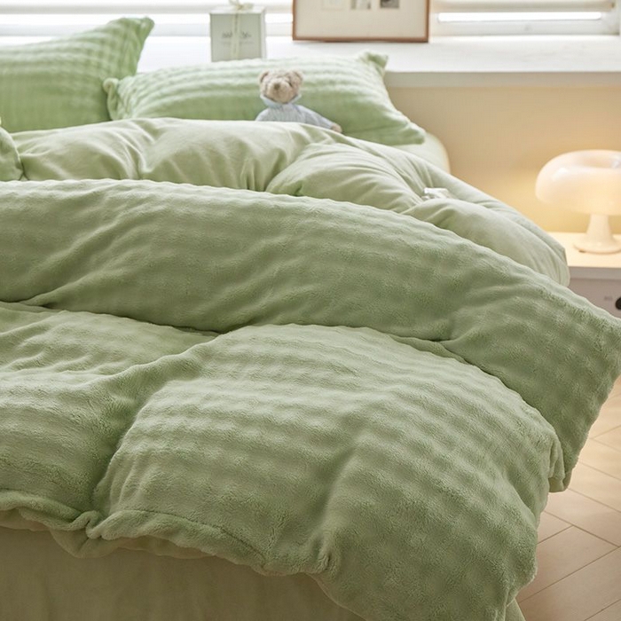 91家纺网 家纺一手货源 找家纺 卡斯诺家纺馆 2025新款A类高克重兔毛绒牛奶绒四件套（赠礼袋） 抹茶绿