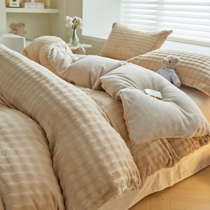 91家纺网 家纺一手货源 找家纺 （总）卡斯诺家纺馆 2025新款A类高克重兔毛绒牛奶绒四件套（赠礼袋）