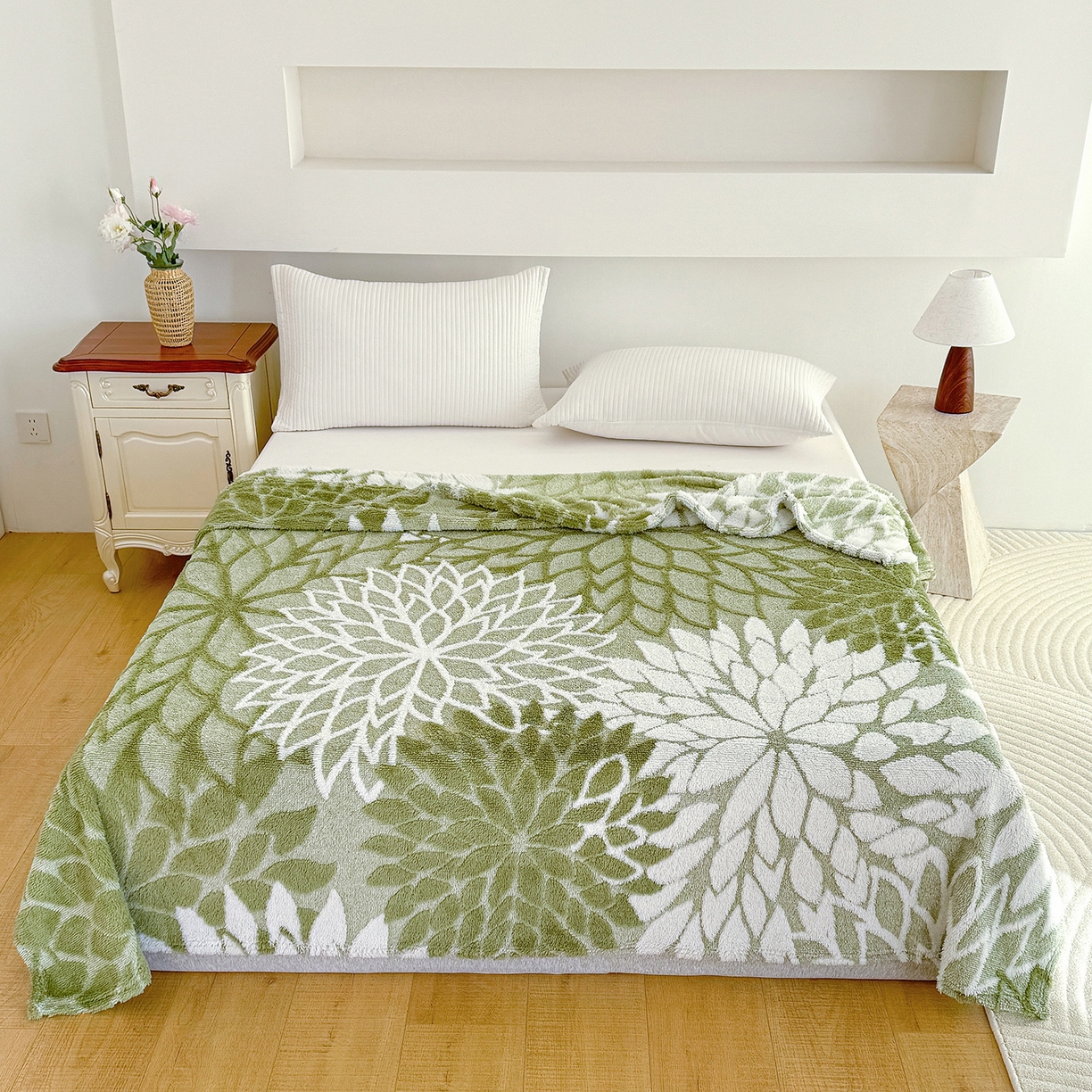 91家纺网 家纺一手货源 找家纺 枋梢家纺 2025新款万花筒阳离子提花镂空塔芙绒保暖午睡双层毛毯办公室盖毯 万花筒-浅绿