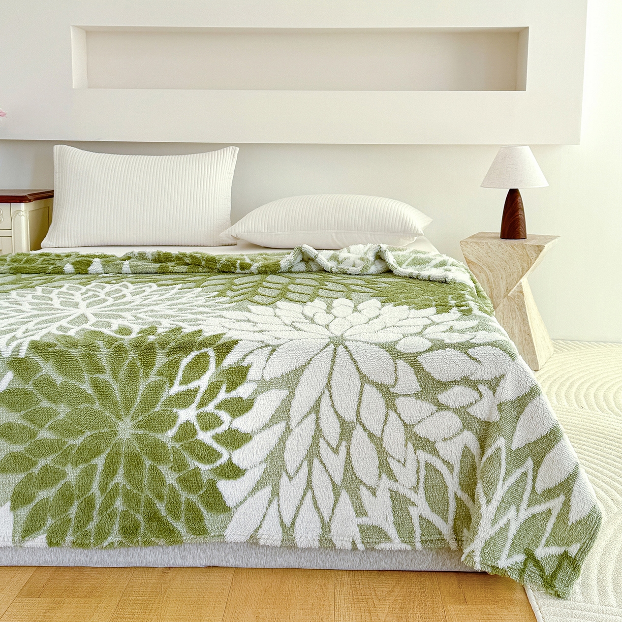 91家纺网 家纺一手货源 找家纺 枋梢家纺 2025新款万花筒阳离子提花镂空塔芙绒保暖午睡双层毛毯办公室盖毯 万花筒-浅绿