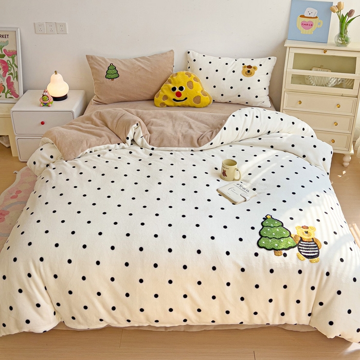 91家纺网 家纺一手货源 找家纺 （总）乐童家纺 2025新款小清新牛奶绒毛巾绣四件套-第三波