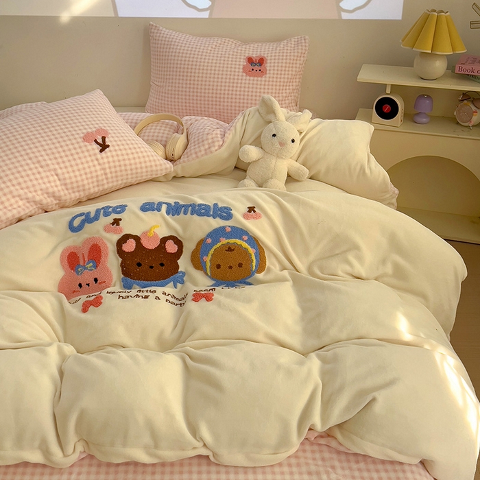 91家纺网 家纺一手货源 找家纺 乐童家纺 2025新款小清新牛奶绒毛巾绣四件套-第三波 樱桃兔