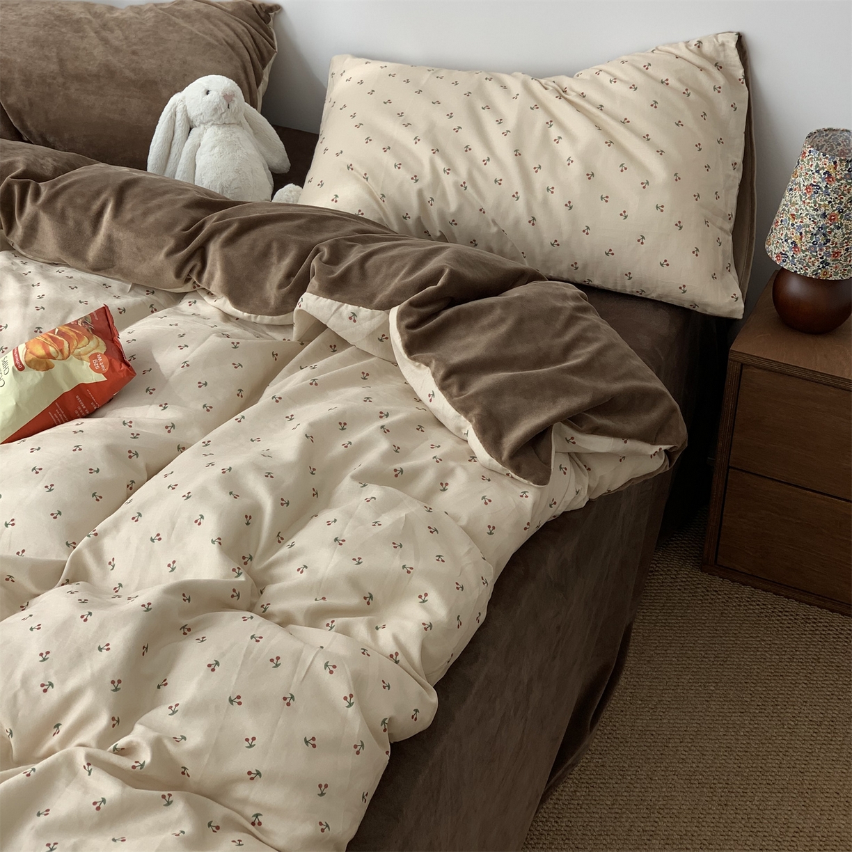 91家纺网 家纺一手货源 找家纺 源启生活 2025新款棉加绒套件四件套 车厘子