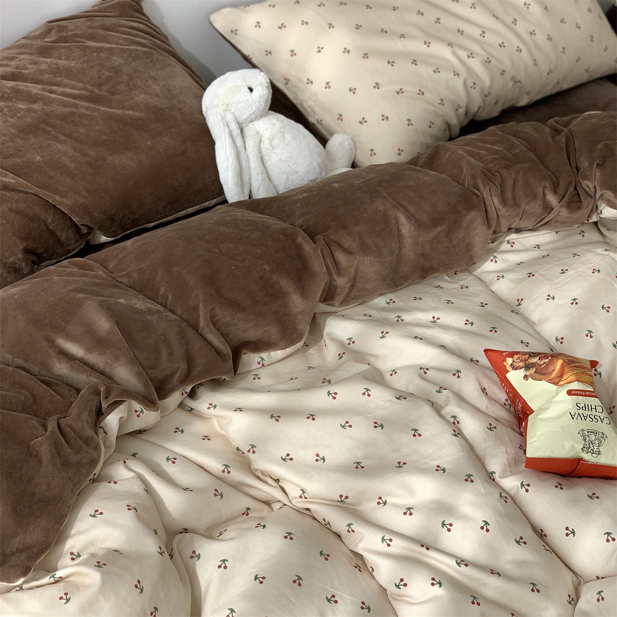 91家纺网 家纺一手货源 找家纺 源启生活 2025新款棉加绒套件四件套 车厘子