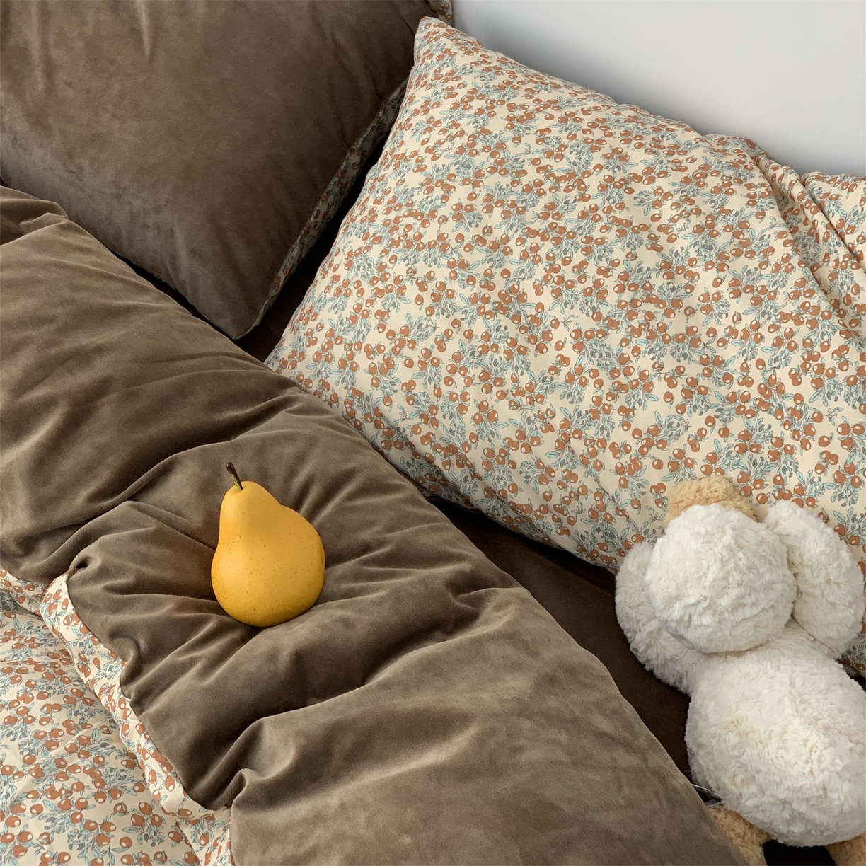 91家纺网 家纺一手货源 找家纺 源启生活 2025新款棉加绒套件四件套 浆果