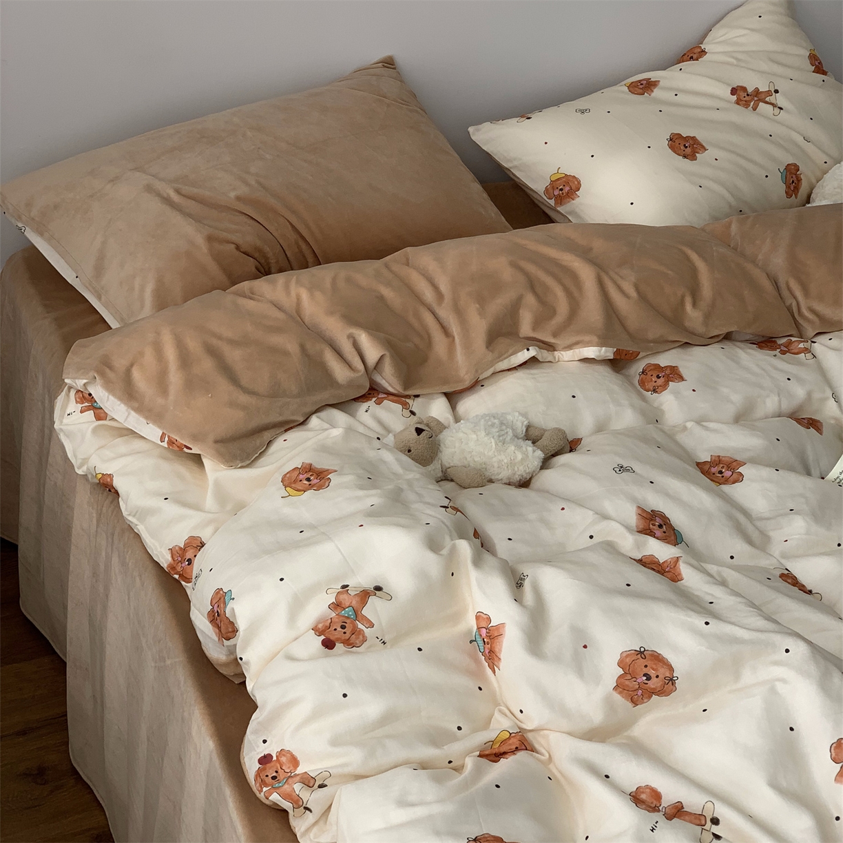 91家纺网 家纺一手货源 找家纺 源启生活 2025新款棉加绒套件四件套 萌萌狗