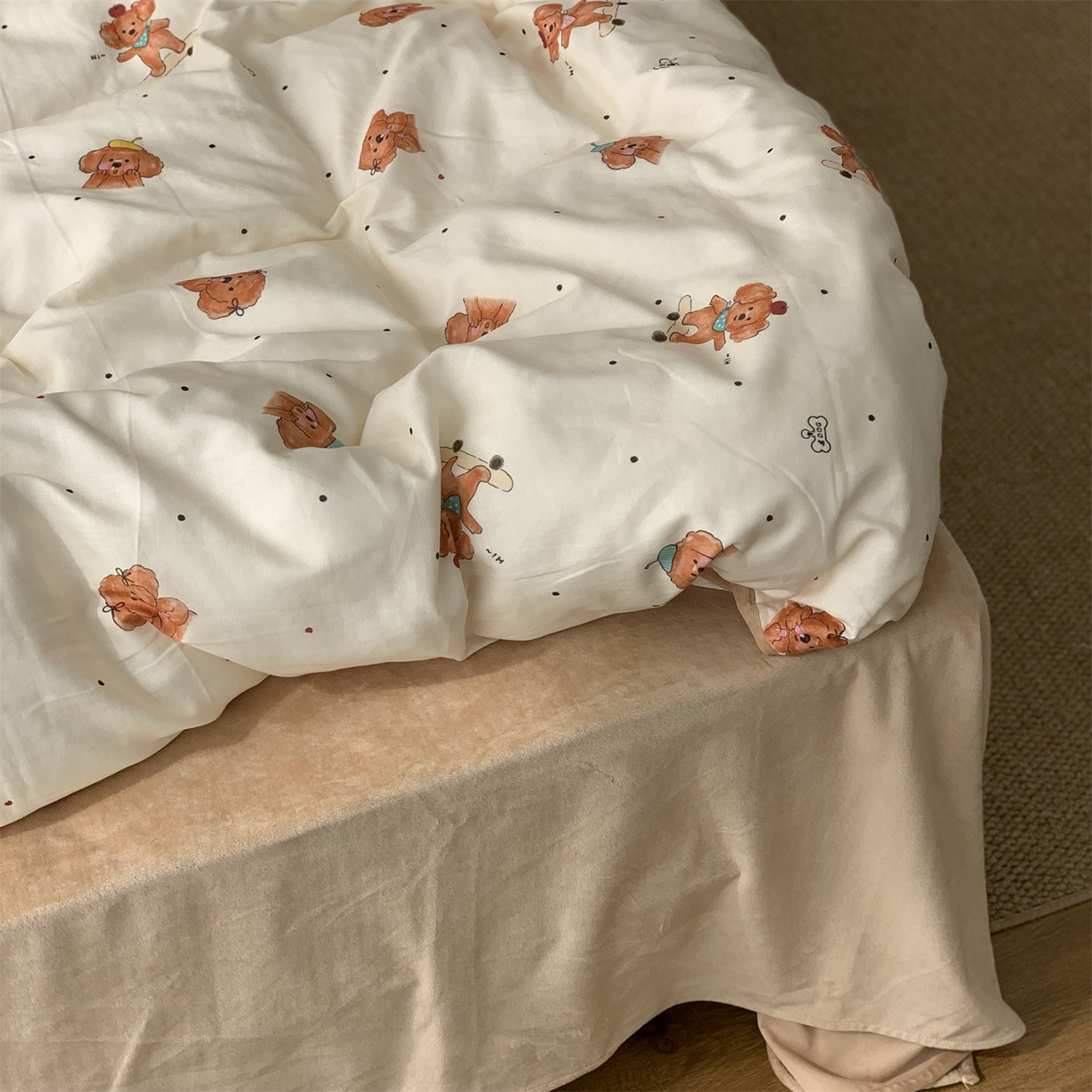 91家纺网 家纺一手货源 找家纺 源启生活 2025新款棉加绒套件四件套 萌萌狗