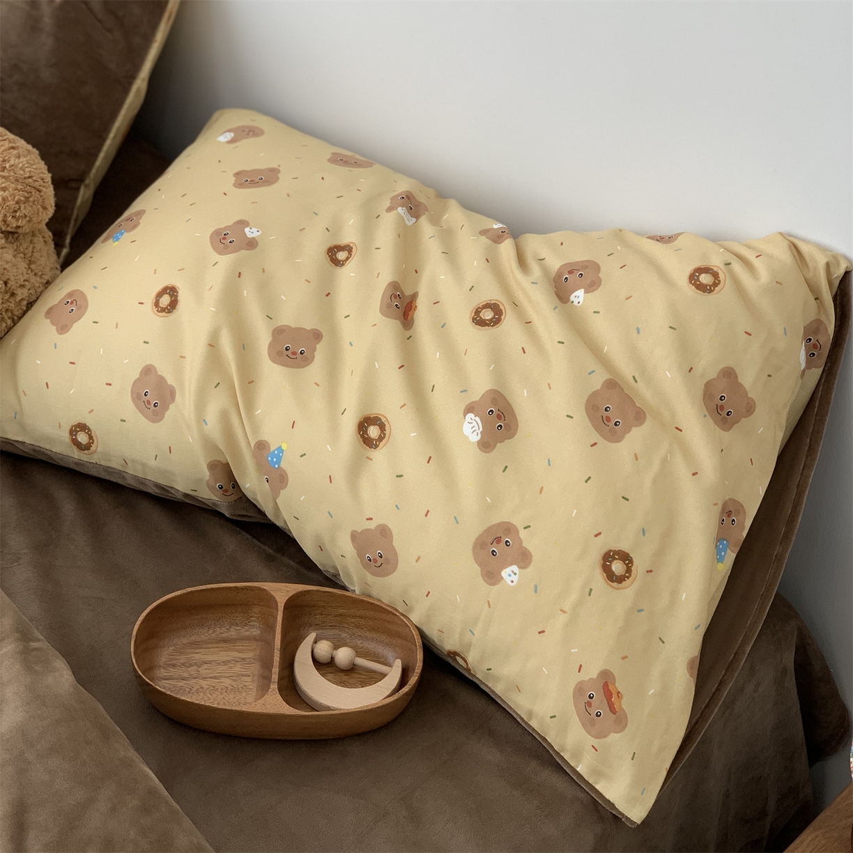 91家纺网 家纺一手货源 找家纺 源启生活 2025新款棉加绒套件四件套 曲奇小熊