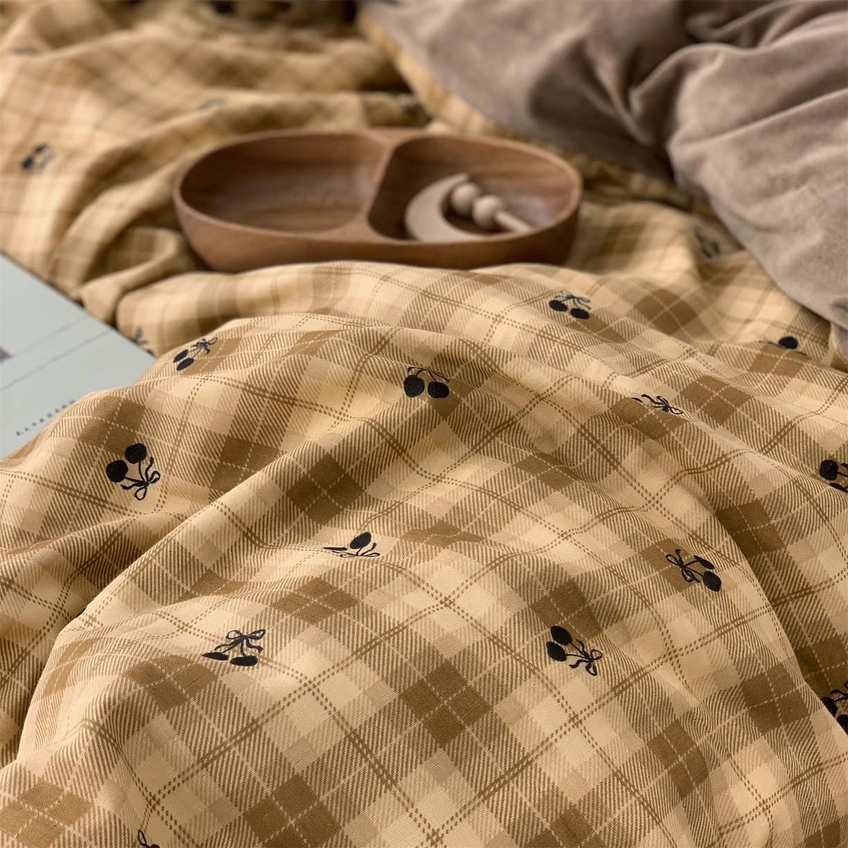 91家纺网 家纺一手货源 找家纺 源启生活 2025新款棉加绒套件四件套 糖炒栗子