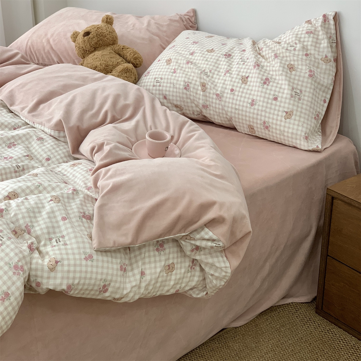 91家纺网 家纺一手货源 找家纺 源启生活 2025新款棉加绒套件四件套 珍妮