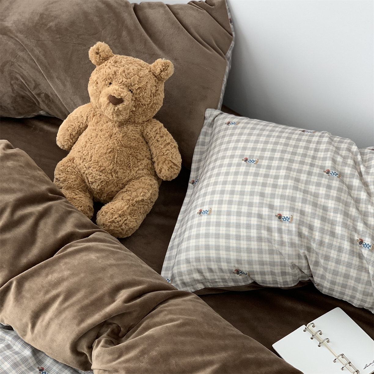 91家纺网 家纺一手货源 找家纺 源启生活 2025新款棉加绒套件四件套 乐野