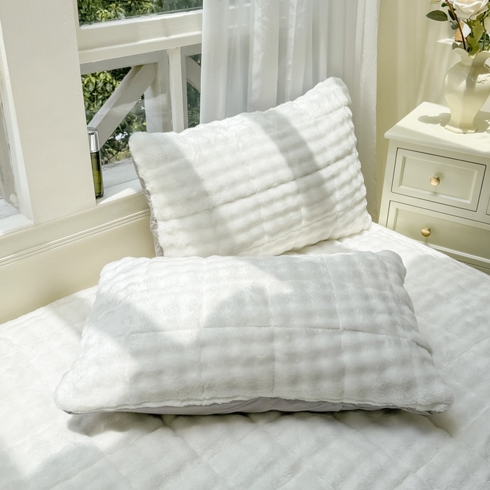 91家纺网 家纺一手货源 找家纺 麒东家纺 2025新款泡泡绒纯色夹棉床垫 本白