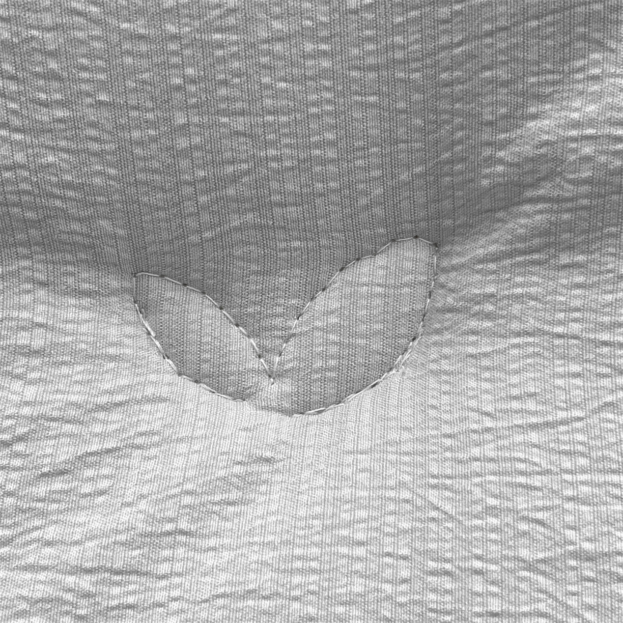 91家纺网 家纺一手货源 找家纺 宝士康家纺 2025新品 10A抗菌尤里绣花冬被被芯 外贸/跨境 尤里-浅灰