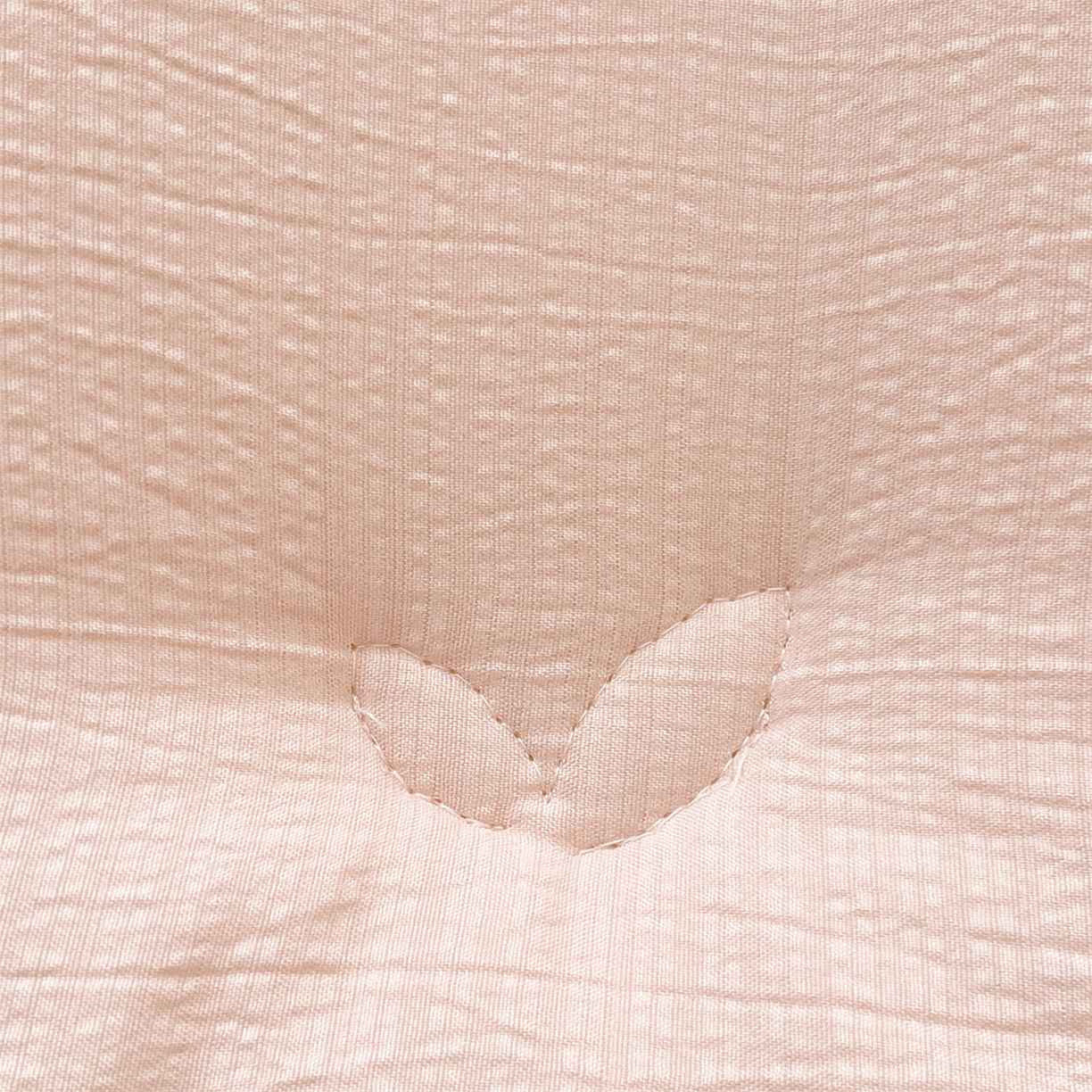 91家纺网 家纺一手货源 找家纺 宝士康家纺 2025新品 10A抗菌尤里绣花冬被被芯 外贸/跨境 尤里-粉色