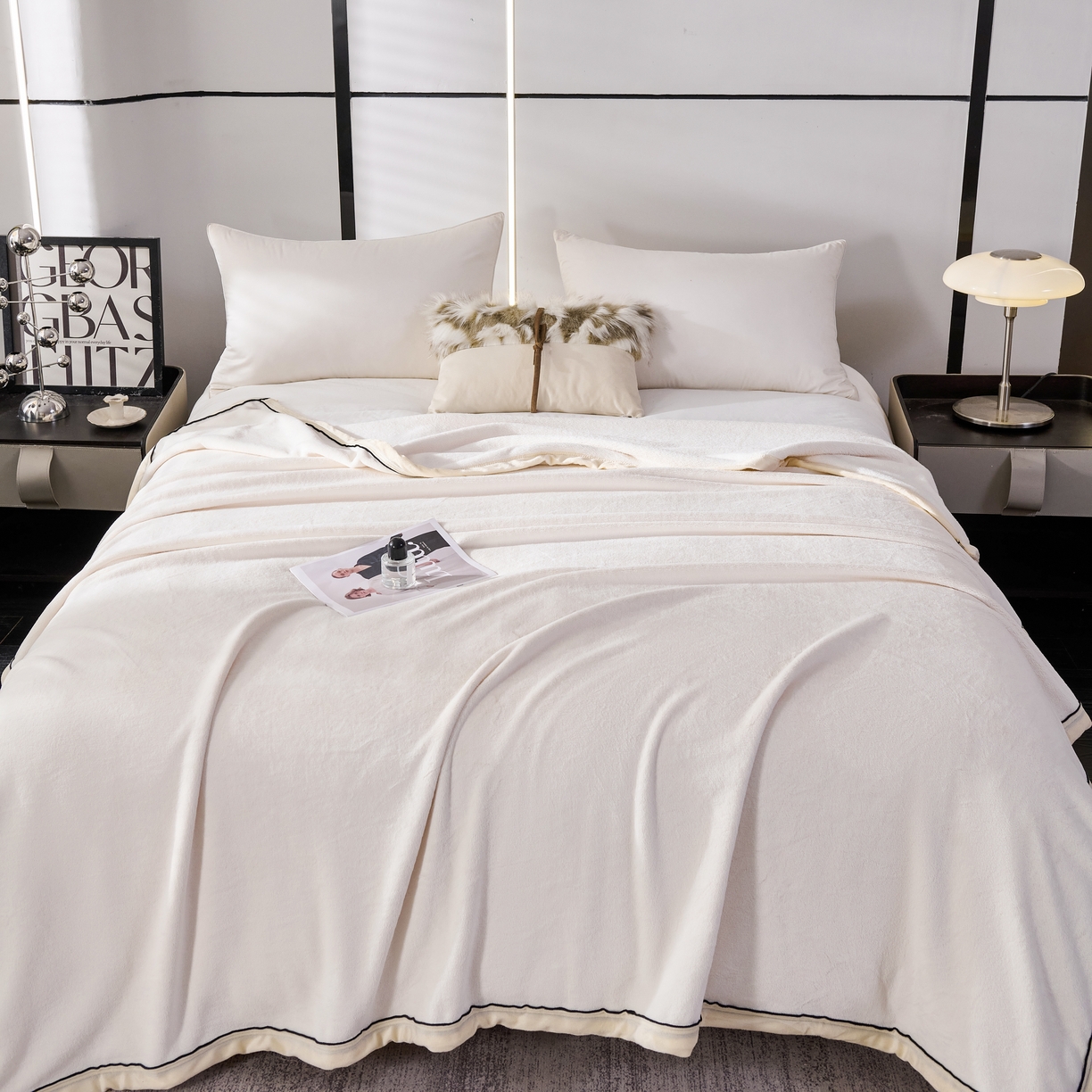 91家纺网 家纺一手货源 找家纺 馨米莱家纺 2025新款全消光牛奶绒毛毯 本白