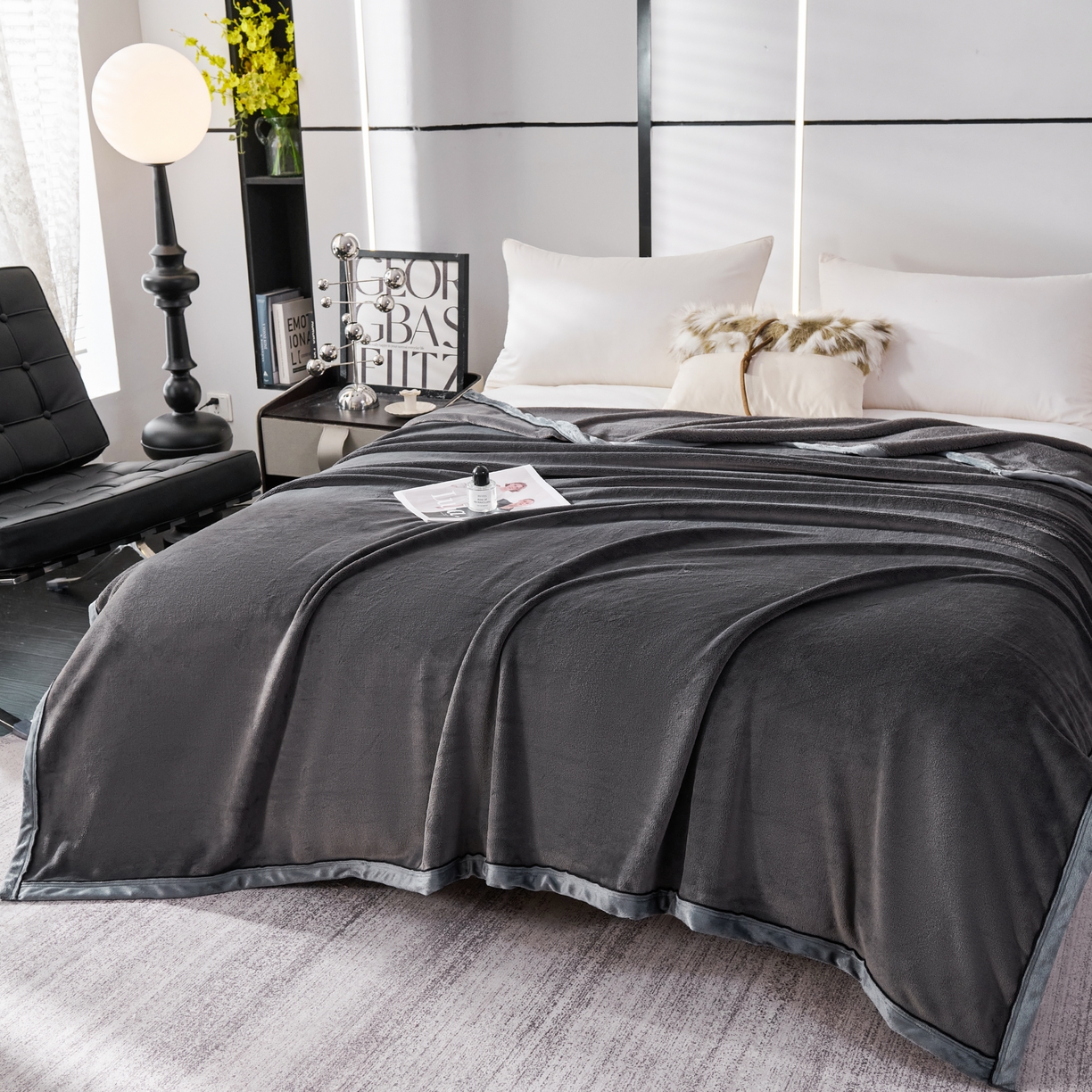 91家纺网 家纺一手货源 找家纺 馨米莱家纺 2025新款全消光牛奶绒毛毯 深灰