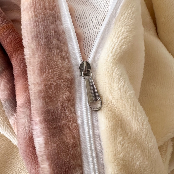 91家纺网 家纺一手货源 找家纺 （总）诺梵家纺 2025新款暗合大版数码印花四件套