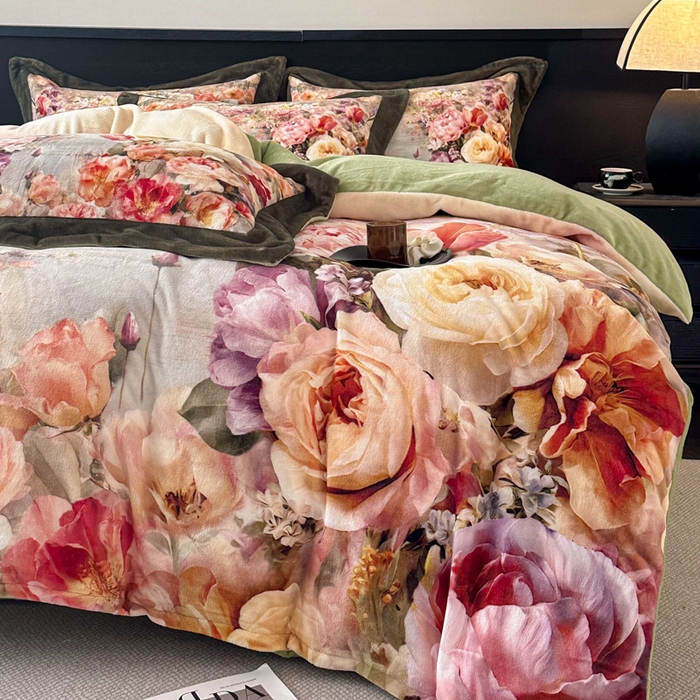 91家纺网 家纺一手货源 找家纺 诺梵家纺 2025新款暗合大版数码印花四件套 画春山-绿