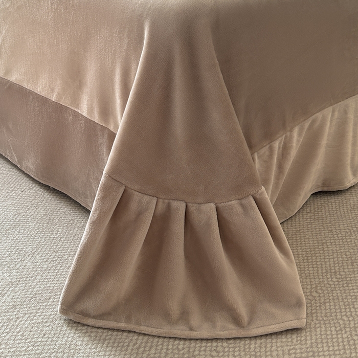 91家纺网 家纺一手货源 找家纺 诺梵家纺 2025新款暗合大版数码印花四件套 花弄影