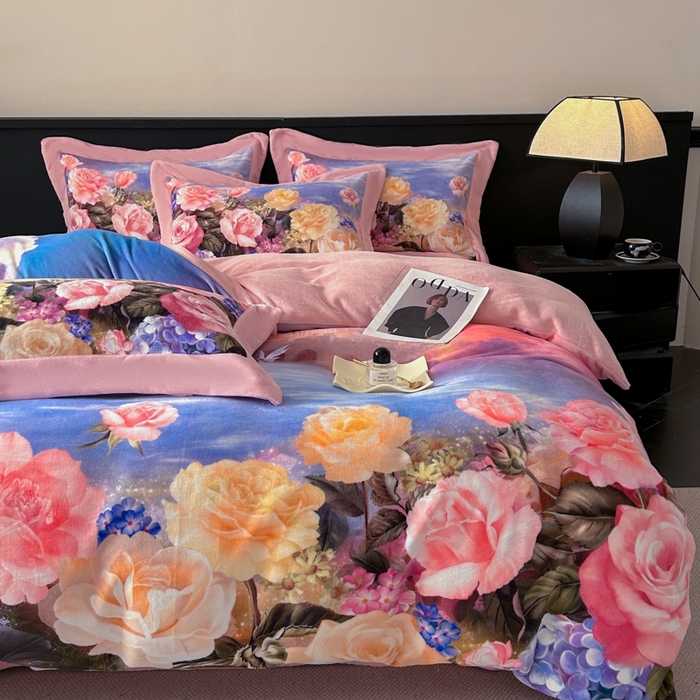 91家纺网 家纺一手货源 找家纺 诺梵家纺 2025新款暗合大版数码印花四件套 沐花池