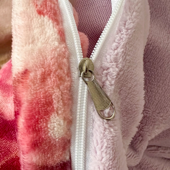 91家纺网 家纺一手货源 找家纺 诺梵家纺 2025新款暗合大版数码印花四件套 画春山-紫