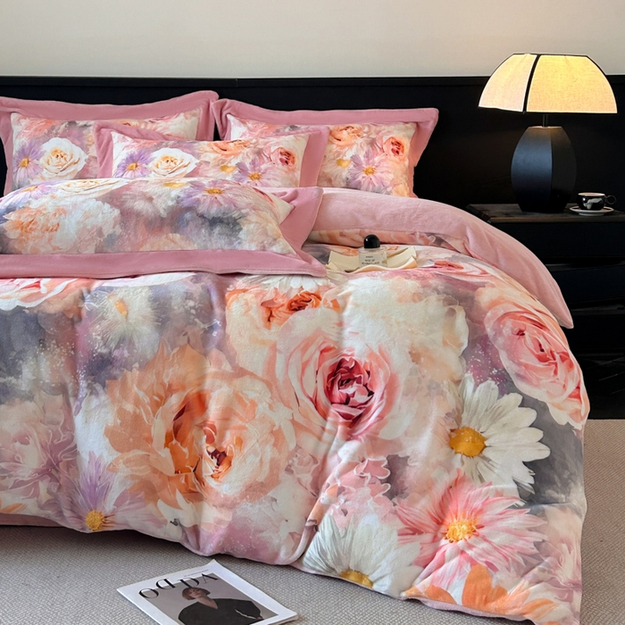 91家纺网 家纺一手货源 找家纺 诺梵家纺 2025新款暗合大版数码印花四件套 梦花坞