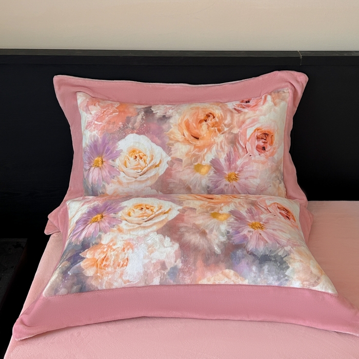 91家纺网 家纺一手货源 找家纺 诺梵家纺 2025新款暗合大版数码印花四件套 梦花坞