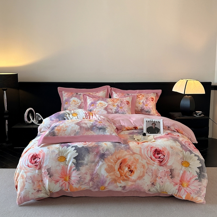 91家纺网 家纺一手货源 找家纺 诺梵家纺 2025新款暗合大版数码印花四件套 梦花坞