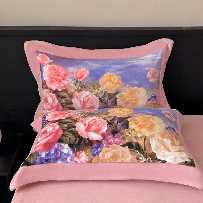 91家纺网 家纺一手货源 找家纺 诺梵家纺 2025新款暗合大版数码印花四件套 沐花池